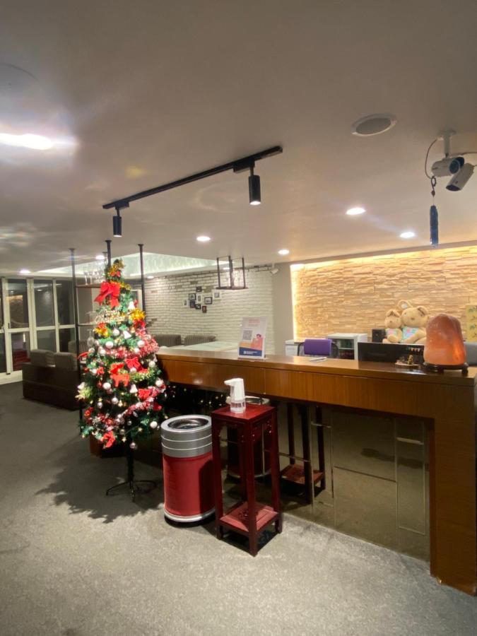 Aiyue Hotel Huwei Eksteriør billede